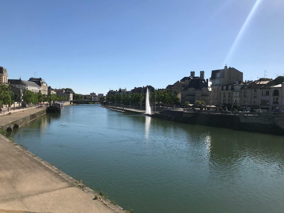 Sympathique Logement En Centre Ville Verdun-sur-Meuse Bagian luar foto